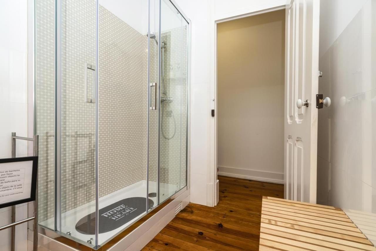 Rustic M2 R1 - Amazing Double Room With Shared Bathroom Lisboa Eksteriør billede