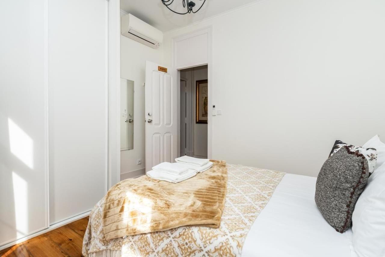 Rustic M2 R1 - Amazing Double Room With Shared Bathroom Lisboa Eksteriør billede