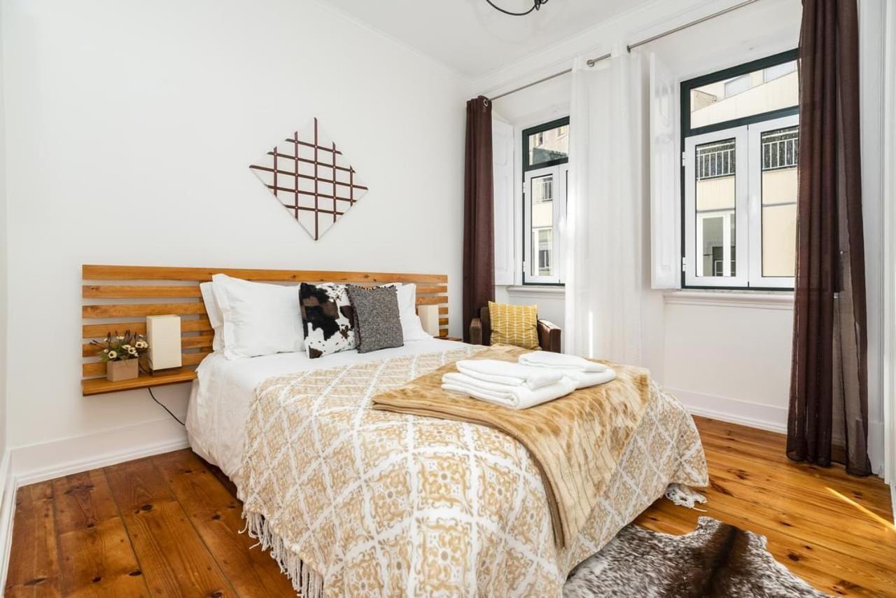 Rustic M2 R1 - Amazing Double Room With Shared Bathroom Lisboa Eksteriør billede